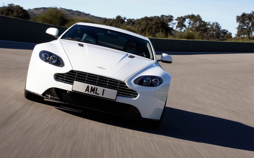 v8_vantage