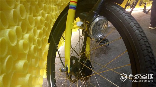 逆天!全新ofo小黄车:三级变速 还配有大灯