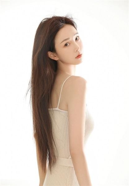 草莓香蕉榴莲丝瓜秋葵绿巨人